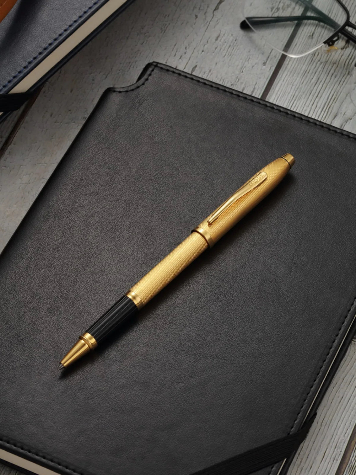 Cross 85WG-171 Century II Polished 23kt Gold Plated Roller Pen