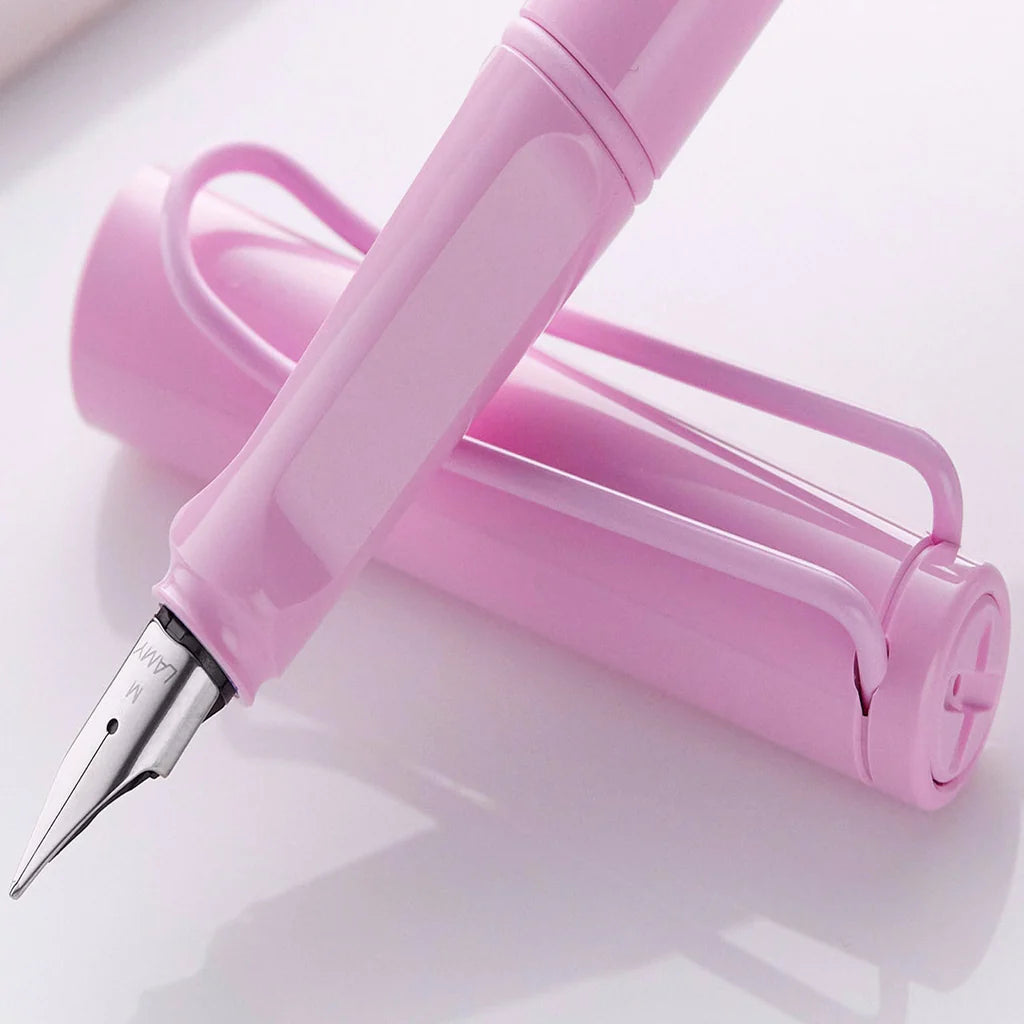 Lamy 0D2M Safari Light Rose Fountain Pen Medium