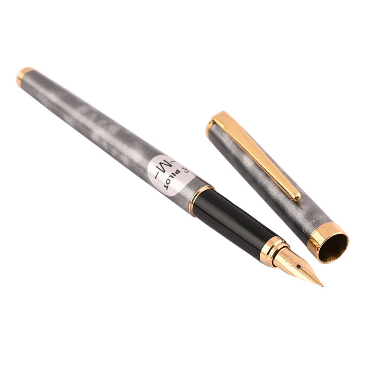 Pilot Cavalier Black & Grey Medium Fountain pen